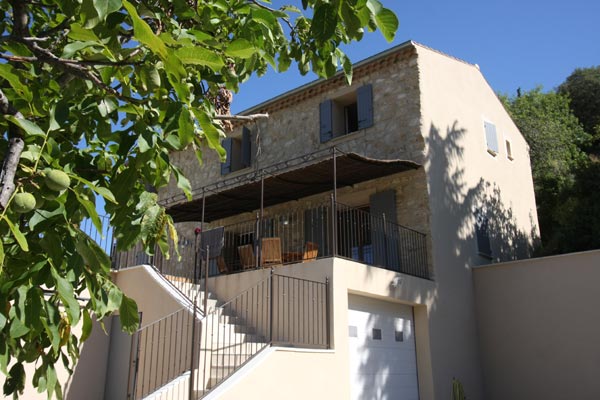 Maison de vacances La Roque Alric avec piscine